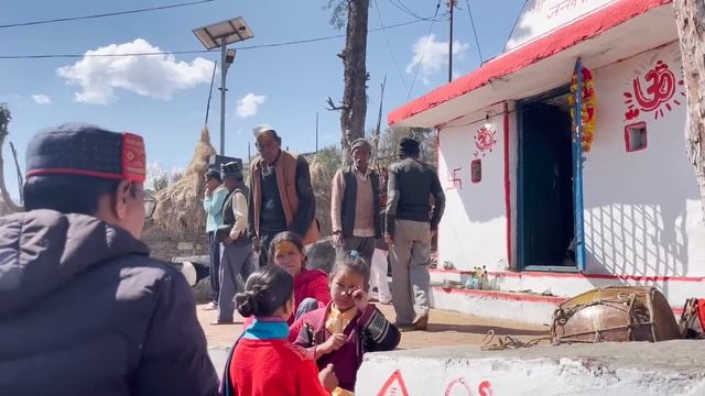 बड़ेथ गाँव राठ देव कार्य में मिले बहुत बुजुर्ग Villagelife परम्परागत पहनावा Pahadi