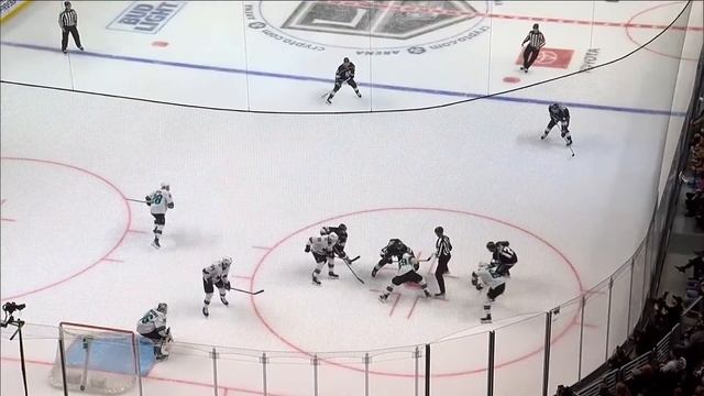 Sawchenko Danault What Happened With His Glove As Los Angeles Ties It Up
