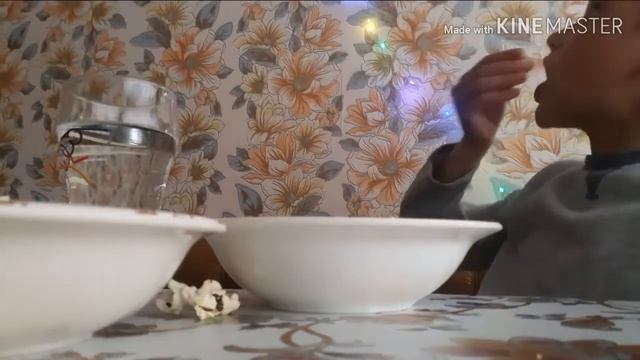 ВЛОГ!!!Попробуй НЕ Запивать ЧЕЛЛЕНДЖ ЕМ ПОПКОРН С СОЛЬЮ   ElisteLiveвидеодневник