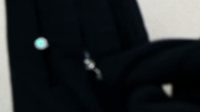 Серебряные серьги AQUAMARINE с фианитом и гидротермальным изумрудом А44075Г