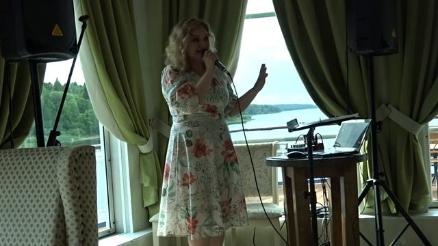 А.  Зацепин -  Дорожная песня -  Ксения Фурман