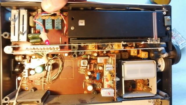 VEF-221-1 экспортный с заводским FM 88-107 первый осмотр