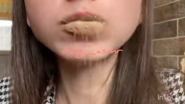 АСМР глухой хруст рассыпчатая глина😍