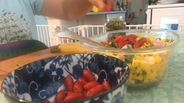 Simple Mangoes Salad