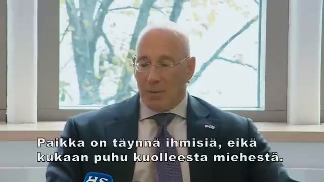 Bruce Oreck Has An Unusual Sauna Experience