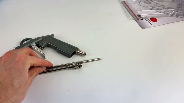 Пистолет продувочный STAR TECH DG 10-BК-1 (с 2мя насадками) уп