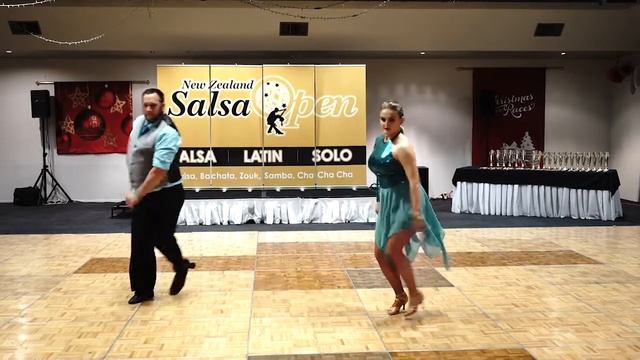 48   Michael Hobbs And Setephanie Hampson AM – Latin Fire  Salsa Latina   Pro Am Latin Couples – NZ