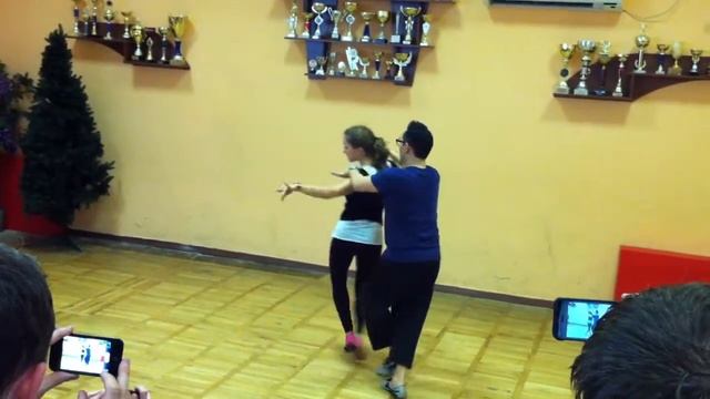 Alexis Ruiz & Magda Prichodko, Salsa LA Combination 1 (slow)