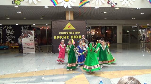 Средняя  группа ансамбль «СИБИРОЧКА» - ПОЮЩИЙ НОВОКУЗНЕЦК 2019