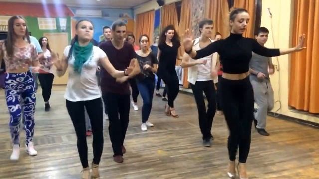 Marta Khanna Teaching Salsa Footwork On 2 In Krasnoyarsk 2015