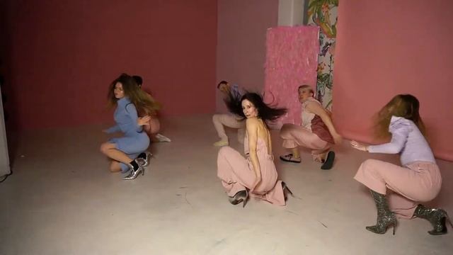 Vogue Femme By @linchi_loubooutin | Filmed By @dmitriiy_smirnov