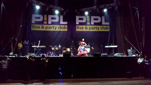 Yeni Molinet на TimbaFest 2013 (отрывок)