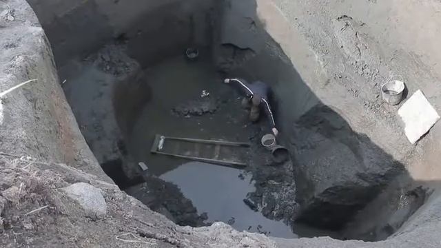 В Зеленоградском районе полицейские задержали бригаду черных копателей янтаря