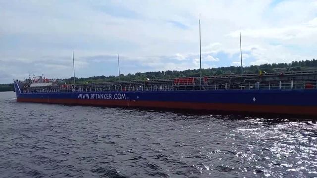 Теплоход Балт Флот 2.