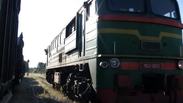 Тепловоз М62-1093 на ст. Тюри / M62-1093 At Türi Station