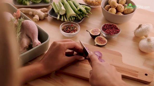 Mosquito Bite: मच्छरों काटे के निशानों को हटाने के लिए अपनाएं यह घरेलू उपाय, Watch Video