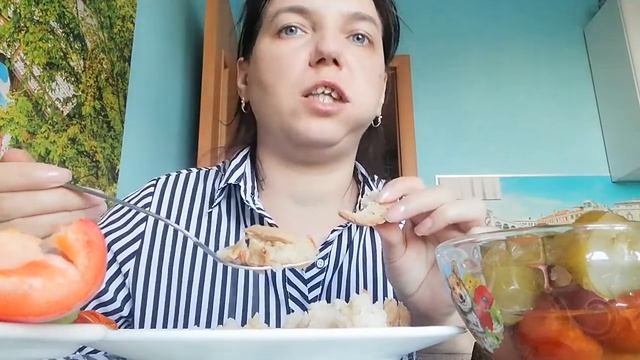 МУКБАНГ 🍚РИС🥩МЯСО 🍅СОЛЕНЬЯ 🥒