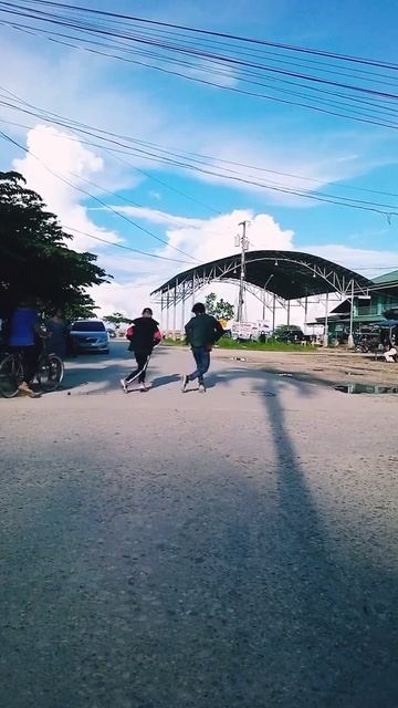 SHUFFLE TUKEMCHO LOUIE LOUIE