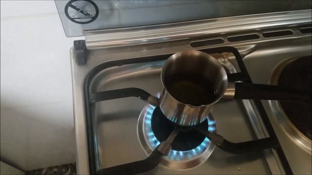 How To Make Rosemary Essential Oil