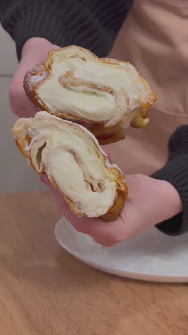 После такого рулета блины больше печь не хочется

Как вам такой рецепт?