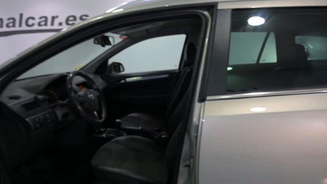 Opel Astra SW 6463-GZZ