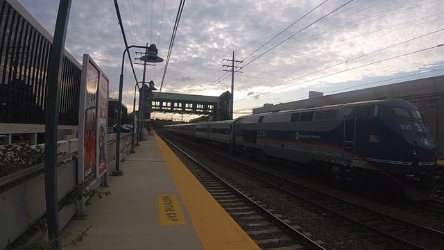 Engines Of Metro North P32AC-DM