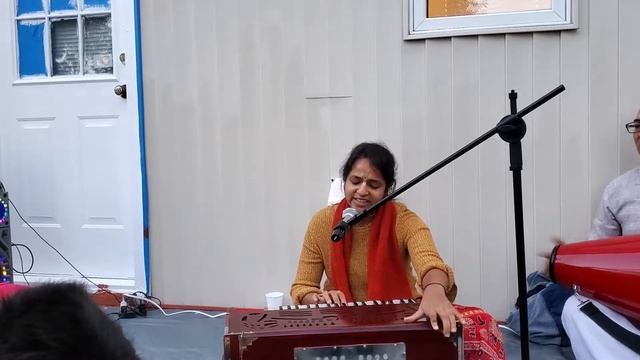 Hare Krishna Kirtan (14) - By Rukmavati Devi Dasi