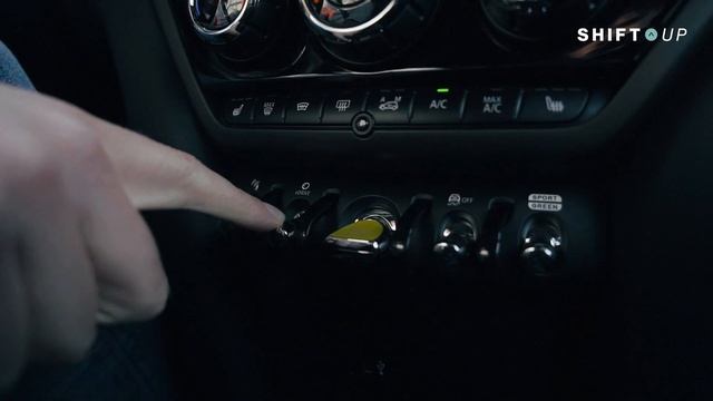 SNELLER En ZUINIGER Dan Een COOPER S? | Rijtest Mini Countryman S E ALL4 | Shift Up