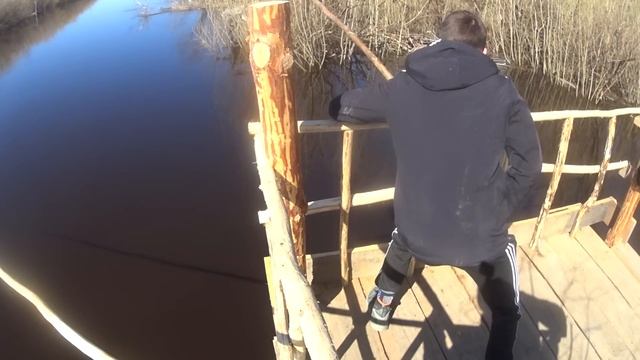 Новый шест трещал...От такой рыбалки на паук-подъемник...