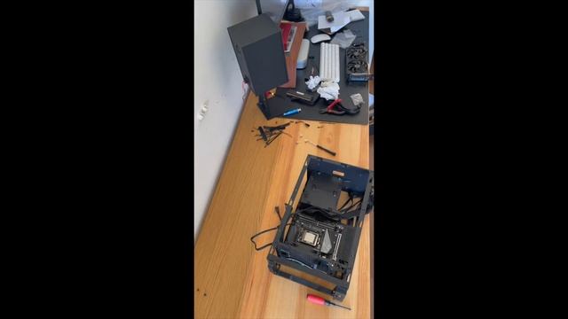 Mounting A Mini ITX DarkFlash DLH21