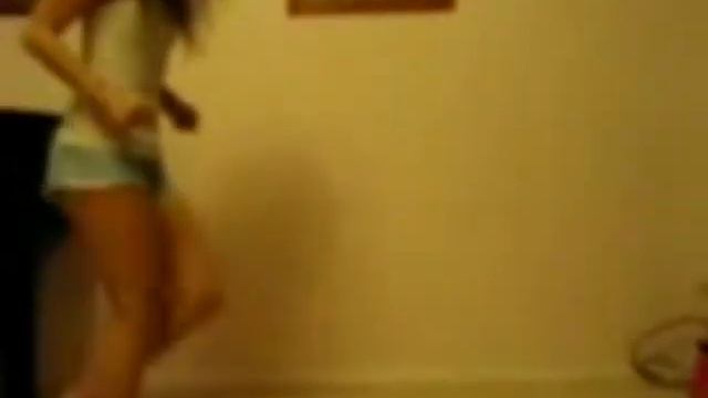 Hard Dance Shuffle Girl