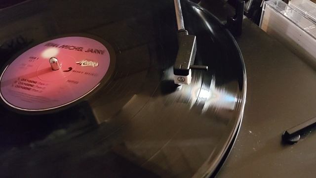 35гдн62, 15гдв92 в корпусе лабиринт, Oxygene Jean Michel Jarre