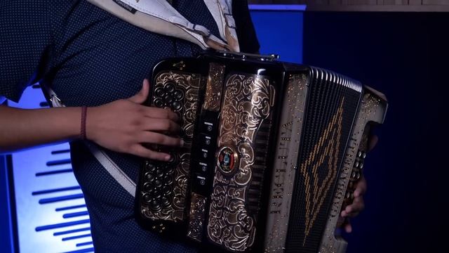 Grupo Recluta - De Negro Con Vino 