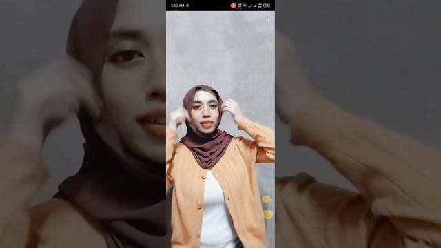 Malu Malu Buka Baju Jilbab Gunung Gede Tanktop Fashion Hijab