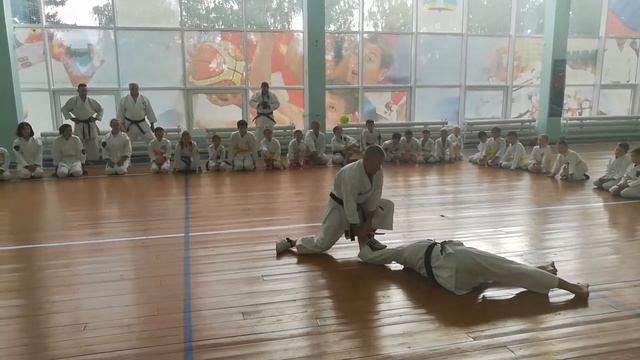 ФУДОКАН. Отобрать нож у противника нужно в любом случае. Касаткин Николай Сергеевич, 7-й Дан.Часть