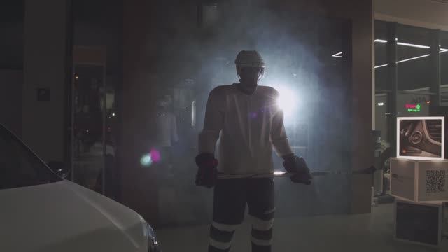 LADA официальный автомобильный партнер чемпионата KHL