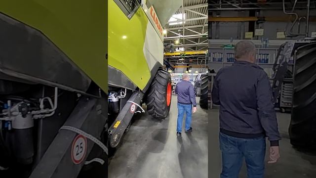 Очень кратко о выгрузках CLAAS LEXION#shorts