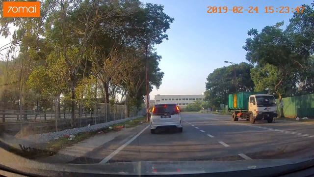 70mai Smart Dash Cam Pro Day