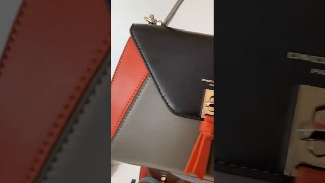 01e129b737f8a8da92b0f44b15d012eb