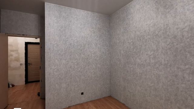 Поклейка флизелиновых обоев в спальной комнате