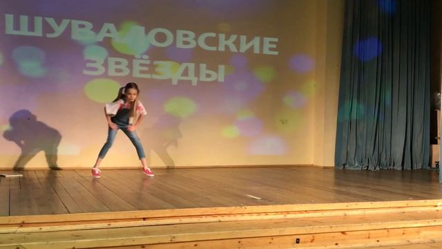 Моя подружка танцует Хип-хоп оцените это