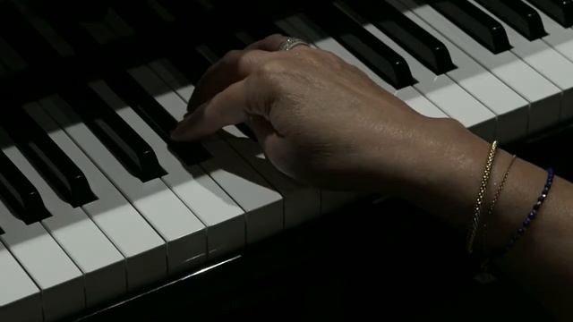 Can't Take My Eyes Off You - Frankie Valli