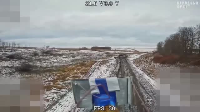 Работа Fpv дронов по техники ВСУ