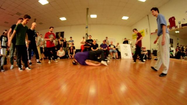 ROCKIN STAR ITALY 2013 - ILL EAGLES VS FLEX FUNKO (SEMIFINALE)