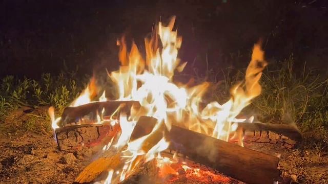 Видео  для уютной ночи 🔥 . Видео с горящими поленьями и звуками огня