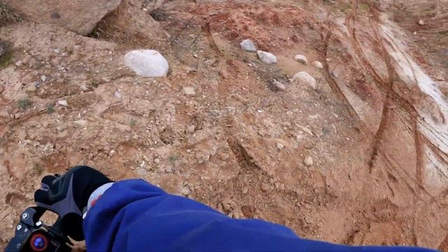 На питбайках по карьеру в Луге