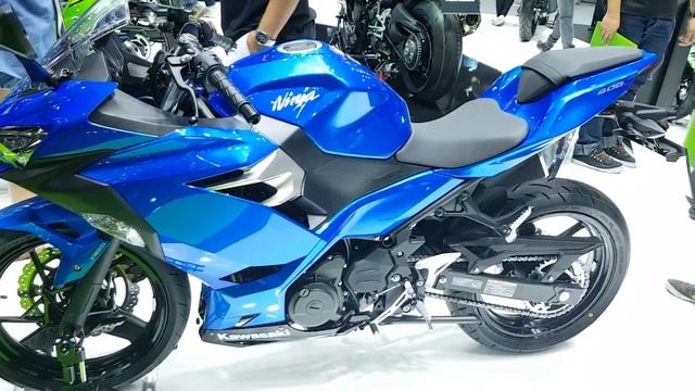 2018 Kawasaki Ninja 400 CANDY PLASMA BLUE