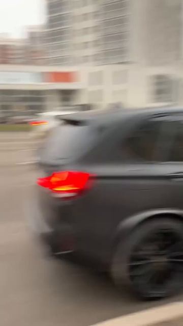 Реакция подписчика на выхлоп Х5М Димы Гордея 😅 Мне кажется сочно)