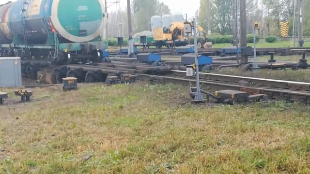 Роспуск вагонов на горке