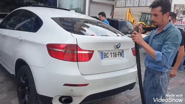 BMW X6 Arka Spoyler Montajı Piyano Black